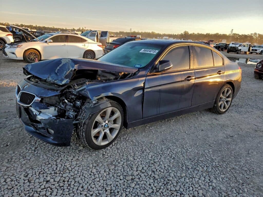 2014 BMW BMW_335I DOOR ASSEMBLY FRONT - 1004516736