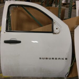 2010 CHEVROLET SUBURBAN_1500 DOOR ASSEMBLY FRONT - 1002358484