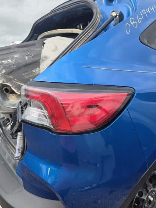2020 FORD ESCAPE TAIL LAMP - 1004583175