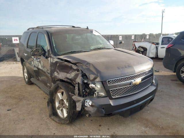 2011 CHEVROLET TAHOE DOOR GLASS REAR - 1004569023