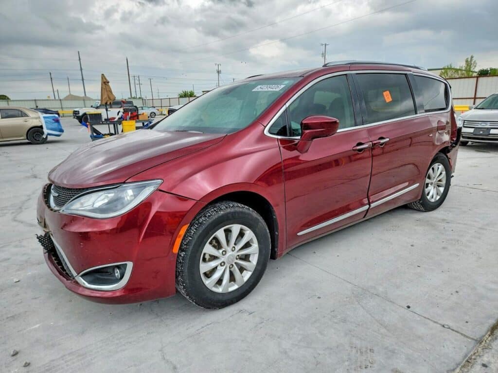 2019 CHRYSLER PACIFICA FENDER - 1004711087