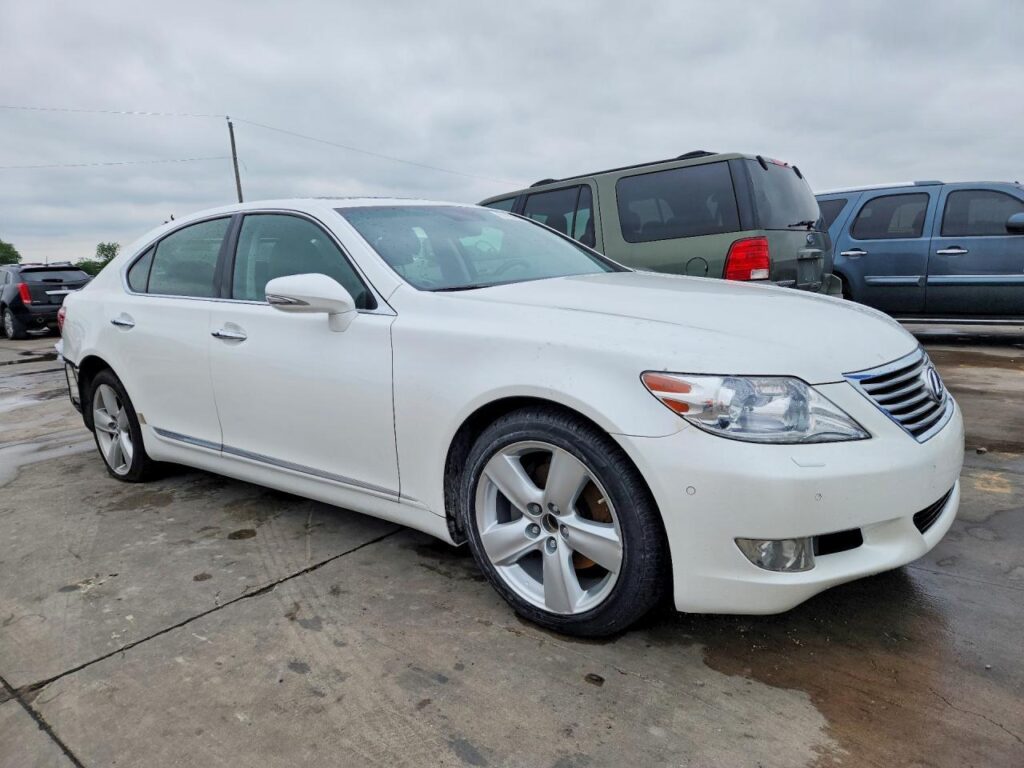 2012 LEXUS LEXUS_LS460 FENDER - 1004720736